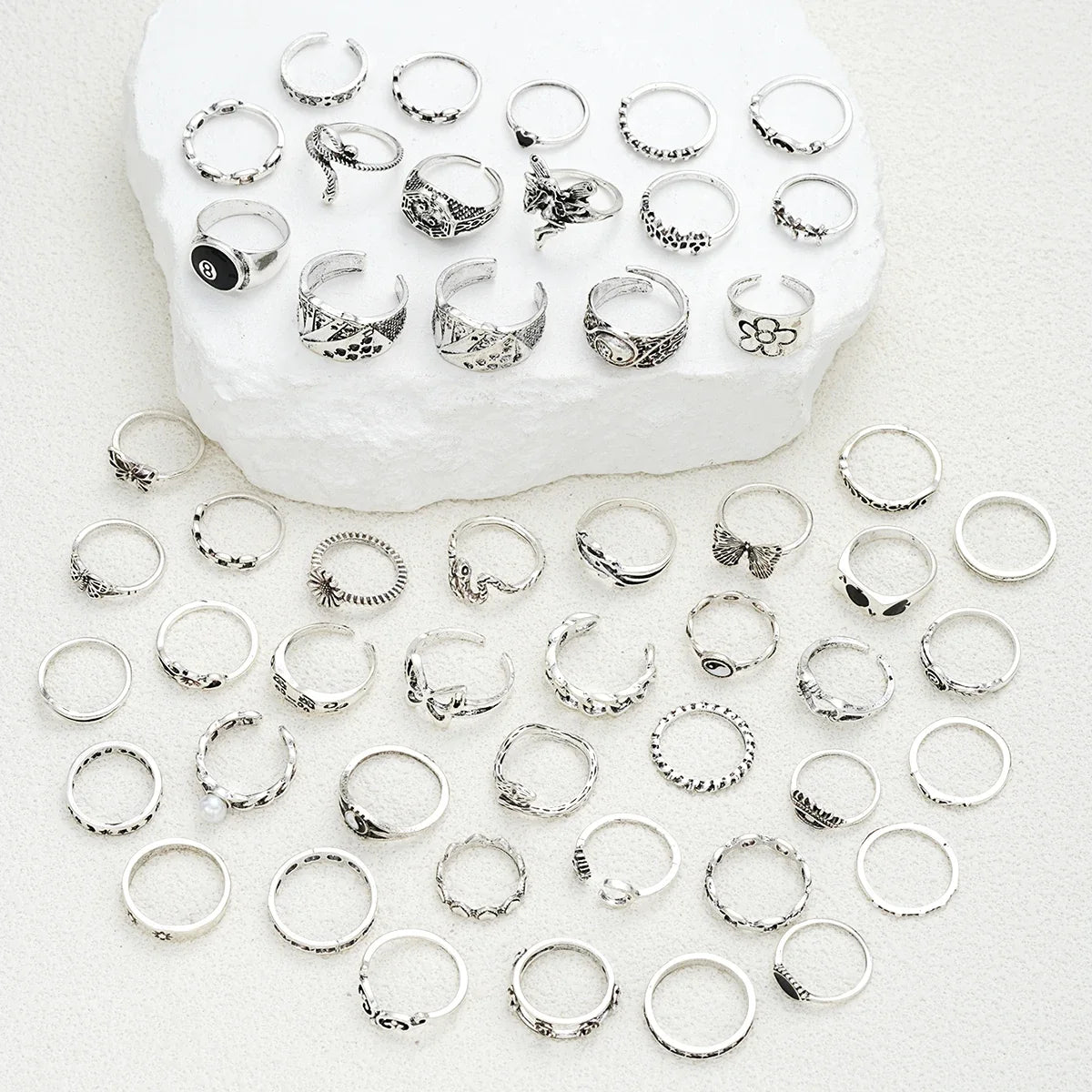 51pcs Gothic Punk Ring Set For Women Men Fashion Butterfly Heart Snake Design Match Ring Daily Wear Halloween Jewelry Gifts New